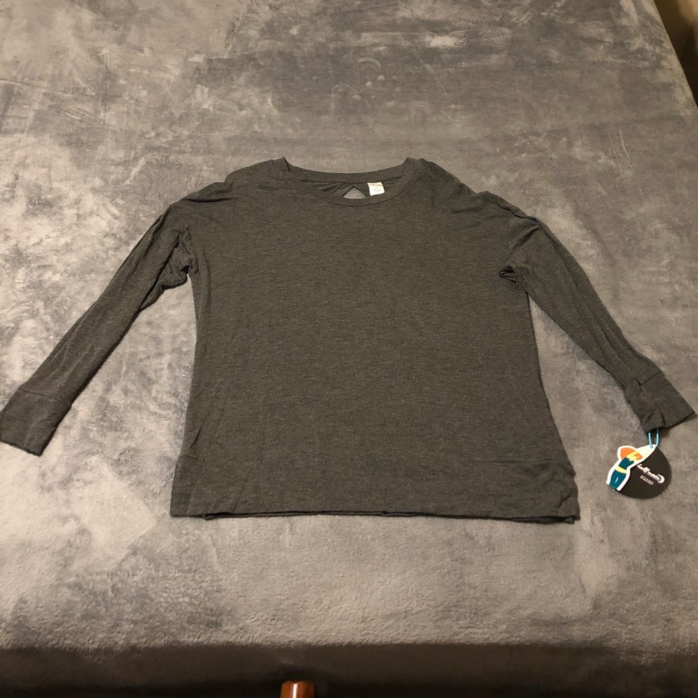 Half Moon Long Sleeve Gray Shirt